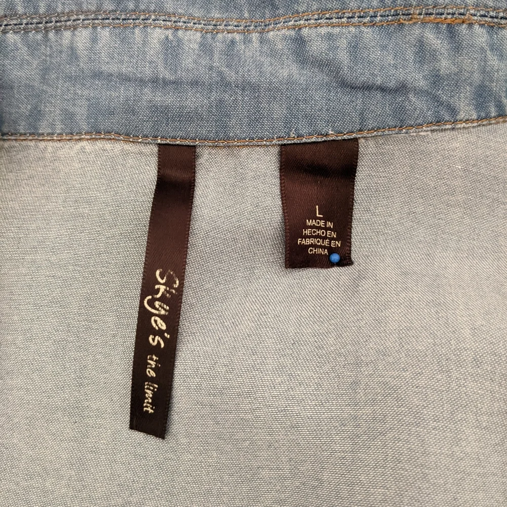 Chambray Jacket - Picture 6 of 9